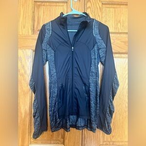 Lululemon - Run Featherweight Hybrid Running Jacket
